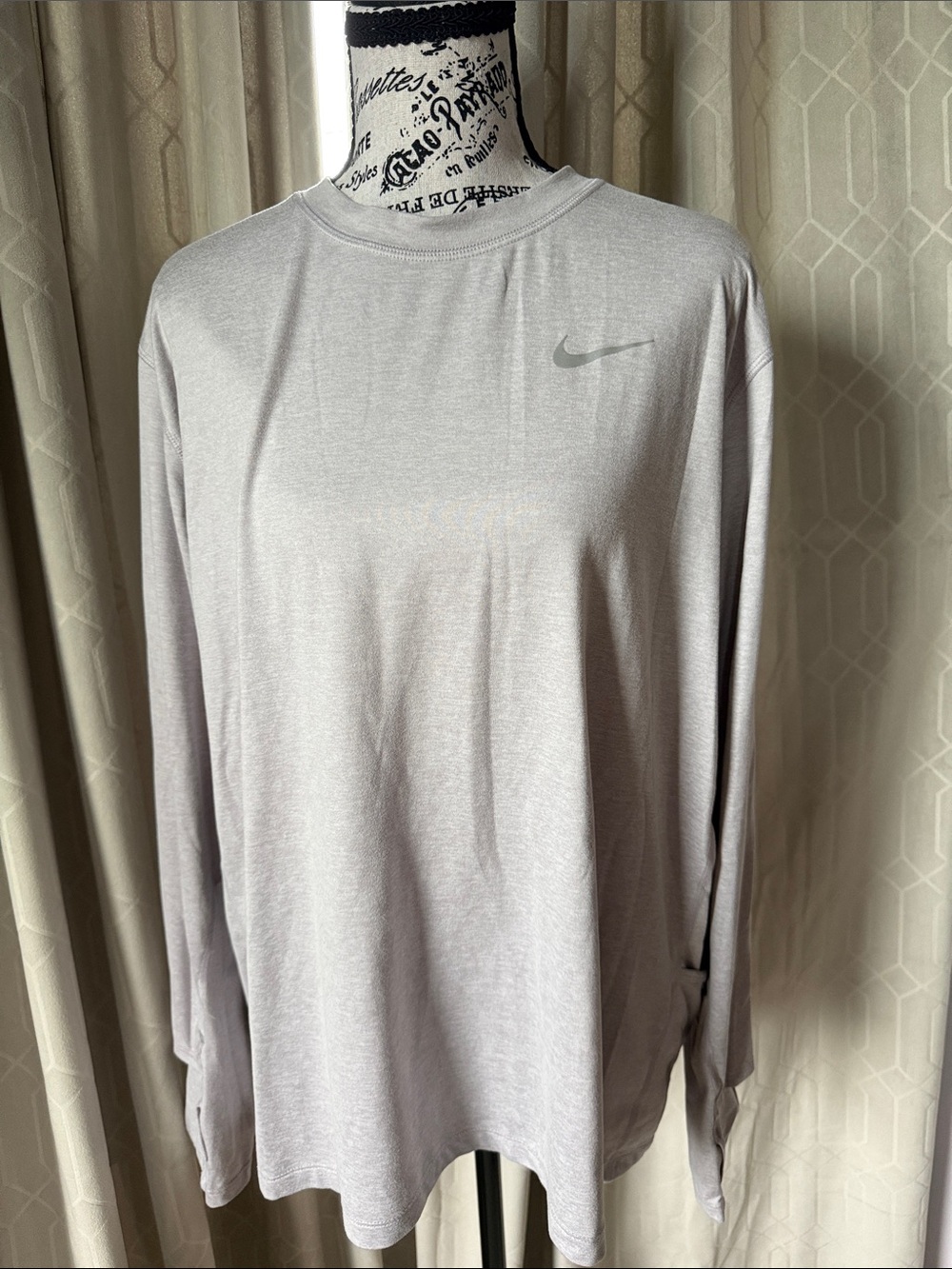 Nike Women’s Long Sleeve Tee Bundle (2)